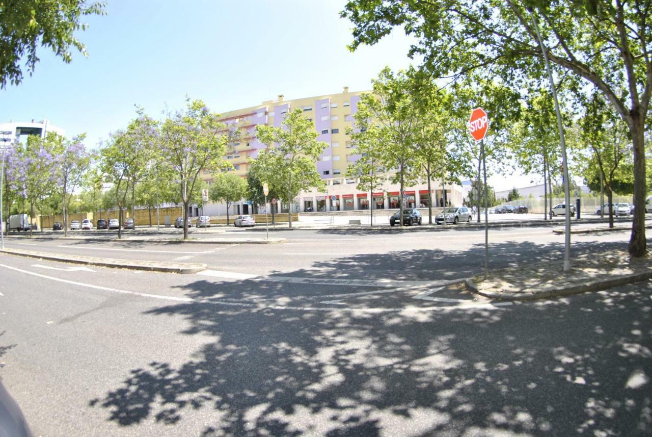 Parque Nacoes Prime Apartments 16 - 3 Quartos Lisboa المظهر الخارجي الصورة